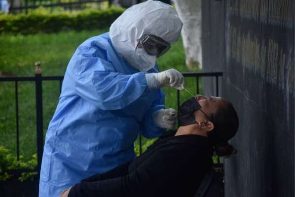 COVID-19 en México Se reportan 3,236﻿ contagios y 30 muertes en un día