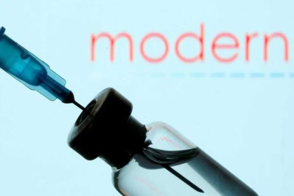 Moderna presenta su vacuna covid-19 actualizada ante Cofepris